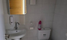 Spacious commercial for sale in Agioi Omologites