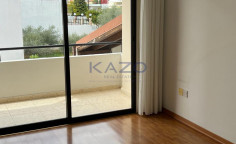 Spacious three bedroom upper house apartment 
