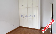 Spacious three bedroom upper house apartment 