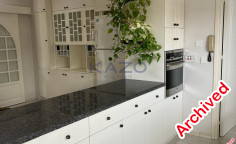 Spacious three bedroom upper house apartment 