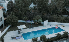 4 bedroom penthouse roof garden panoramic sea views for rent Limassol 
