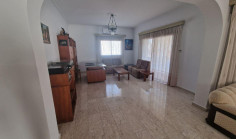 4 bedroom apartment to rent in Dasoupolis