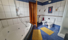 6 bedroom house to rent in Engomi