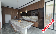 5 bedroom house to rent in Dali