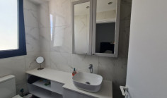 2 bedroom apartment 80 m2 for sale in Aglantzia