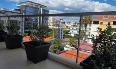 Fully renovated 2-bedroom penthouse in Agia Zoni, Limassol 