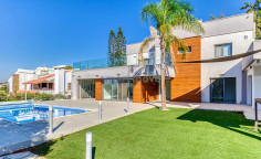 4 bedroom villa for sale Agios Tychonas Limassol 