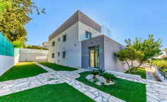 4 bedroom villa for sale Agios Tychonas Limassol 