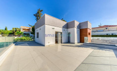 4 bedroom villa for sale Agios Tychonas Limassol 