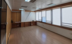 Spacious commercial for rent Strovolos