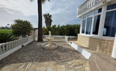 Spacious 3 bedrooms house for sale in Frenaros