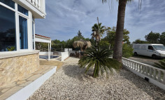 Spacious 3 bedrooms house for sale in Frenaros