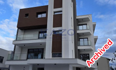 Modern unfurnished two bedroom apartment in sunny Columbia 