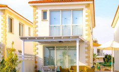 Large 3 bedroom house for sale in Agia Thekla