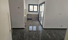 Modern penthouse apartment in quiet Polemidia Kato area 