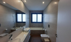 Three bed apartment to rent in Engomi