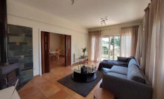 4 bedrooms apartment to rent in Engomi