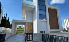 Spacious 3 beds house for sale in Protaras