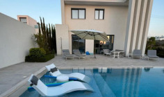Large 4 bedroom house for sale in Protaras