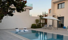 Large 4 bedroom house for sale in Protaras