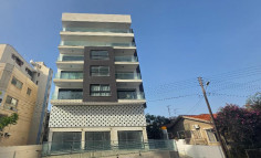 Luxury 2 bedrooms apartment to rent in Palouriotissa