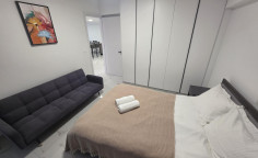 Luxury 2 bedrooms apartment to rent in Palouriotissa