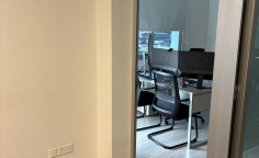 Lovely commercial for rent in Strovolos
