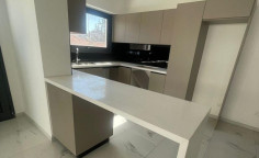 Spacious 2 bedroom apartment to rent in Palouriotissa