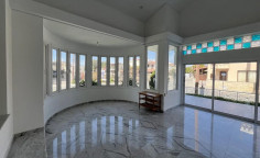 Lovely for bedrooms house for sale in Lakatamia