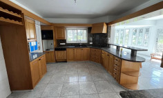 Lovely for bedrooms house for sale in Lakatamia