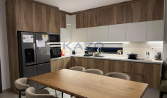 Modern 3 bedroom apartment whole floor apartment for sale in Ekali 