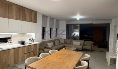Modern 3 bedroom apartment whole floor apartment for sale in Ekali 