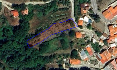 Residential field for sale in lush Moniatis , Limassol