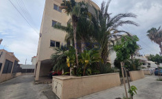 Bright two bedroom apartment in quiet Polemidia area 