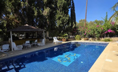 4 house for sale in Paralimni