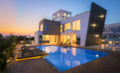 For bedrooms house to rent in Ayia Napa