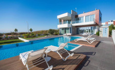 3 bed house to rent in Ayia Napa
