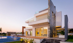 For bedroom house to rent in Ayia Napa