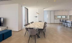 5 bedrooms house to rent in Ayia Napa