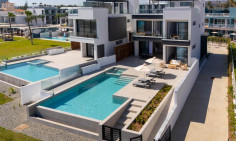 4 beds house to rent in Ayia Napa