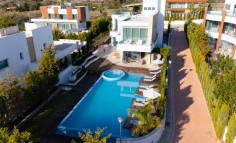 6 bedrooms house to rent in Ayia Napa