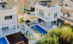 4 bed house to rent in Ayia Napa