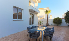 3 bedroom house to rent in Paralimni