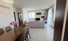 2 bed apartment to rent in Palouriotissa