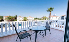 4 bedroom house to rent in Agia Thekla