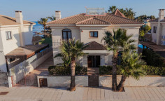 5 bed house for sale in Kapparis