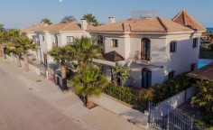 5 bed house for sale in Kapparis