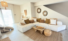 5 bed house for sale in Kapparis