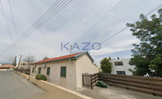 Detached house Episkopi large plot two bedrooms 