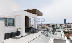 Top floor sea view apartment for sale in Mesa Geitonia 